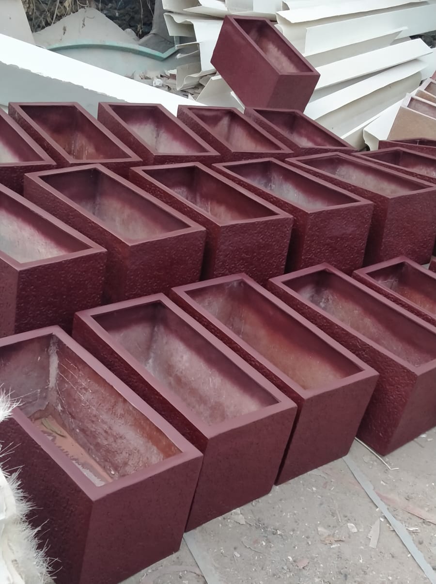 PhulDani's Lightweight and Stylish FRP Pots-https://i-media.vyaparify.com/vcards/products/16977/PhulDani's-Lightweight-and-Stylish-FRP-Pots.jpg Image