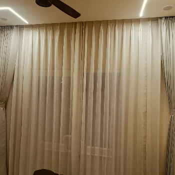 Curtains-https://i-media.vyaparify.com/vcards/products/171197/product_1742649235_67deb793b247f.png Image