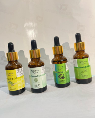100% PURE ESSENTIAL OILS-https://i-media.vyaparify.com/vcards/products/17429/100-PURE-ESSENTIAL-OILS.png Image