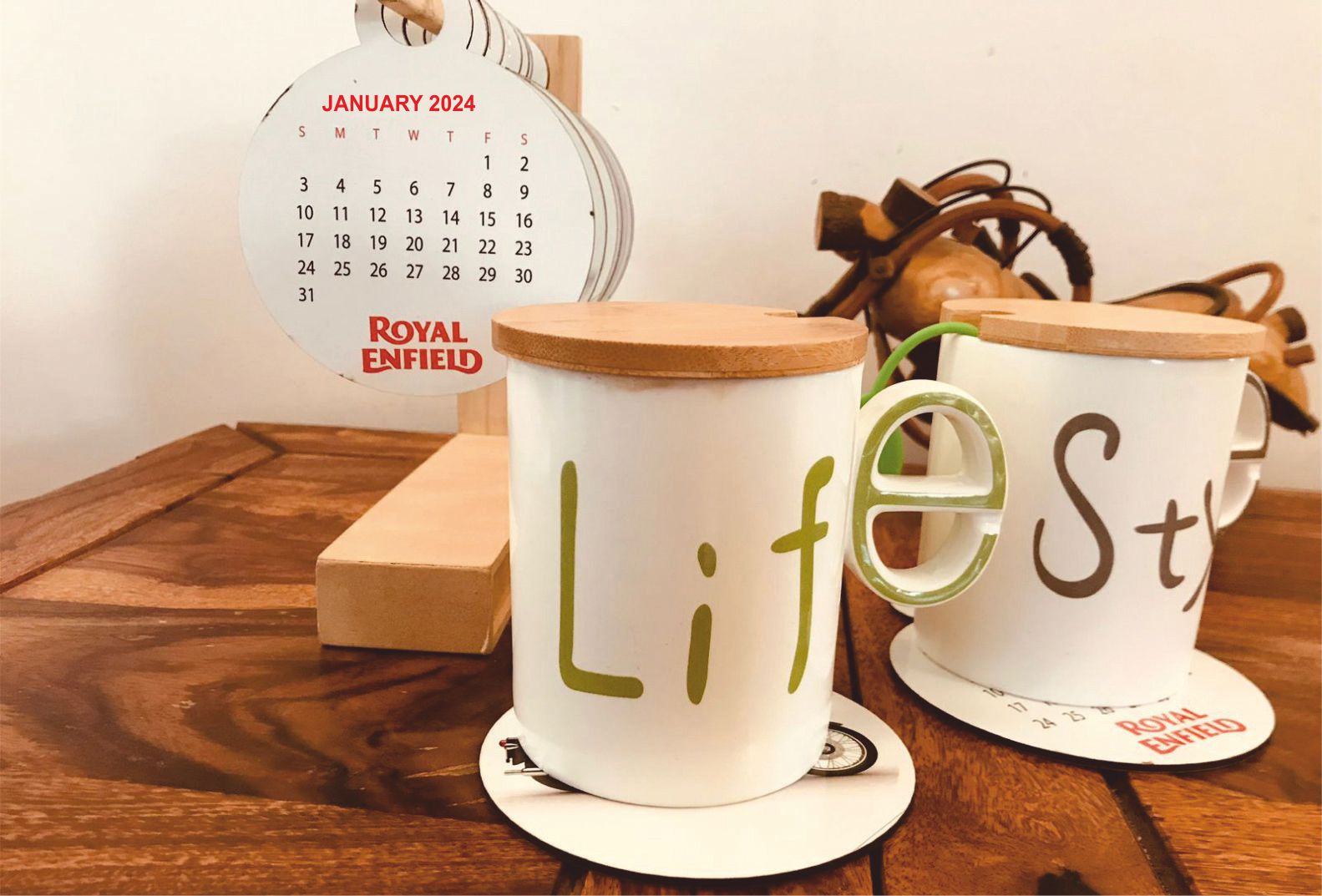 Calendar 2024-https://i-media.vyaparify.com/vcards/products/17541/11.jpg Image