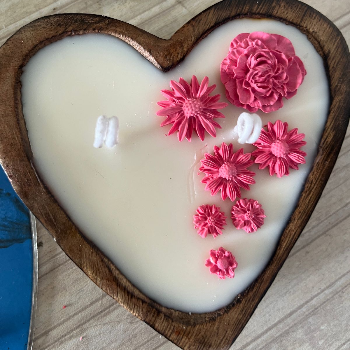 Heart Shape Candle-https://i-media.vyaparify.com/vcards/products/179126/product_1743672573_67ee54fd63307.png Image