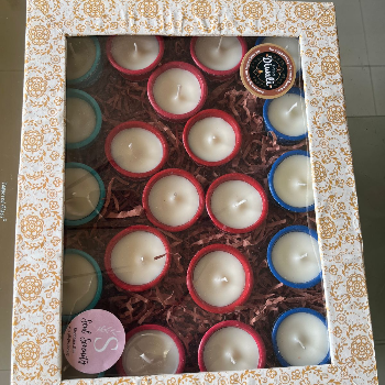 Candle Festival hamper-https://i-media.vyaparify.com/vcards/products/179150/product_1743673228_67ee578cad032.png Image