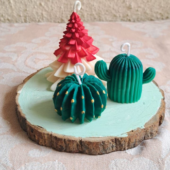 Cute Aesthetic Candle-https://i-media.vyaparify.com/vcards/products/179159/product_1743673718_67ee5976312c6.png Image