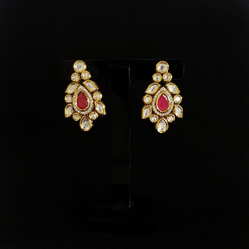 Classic Kundan Earrings SEQUEL IMPEX PRIVATE LIMITED Balaji Tower, 158-159 Mahendwas House, Nehru Bazar