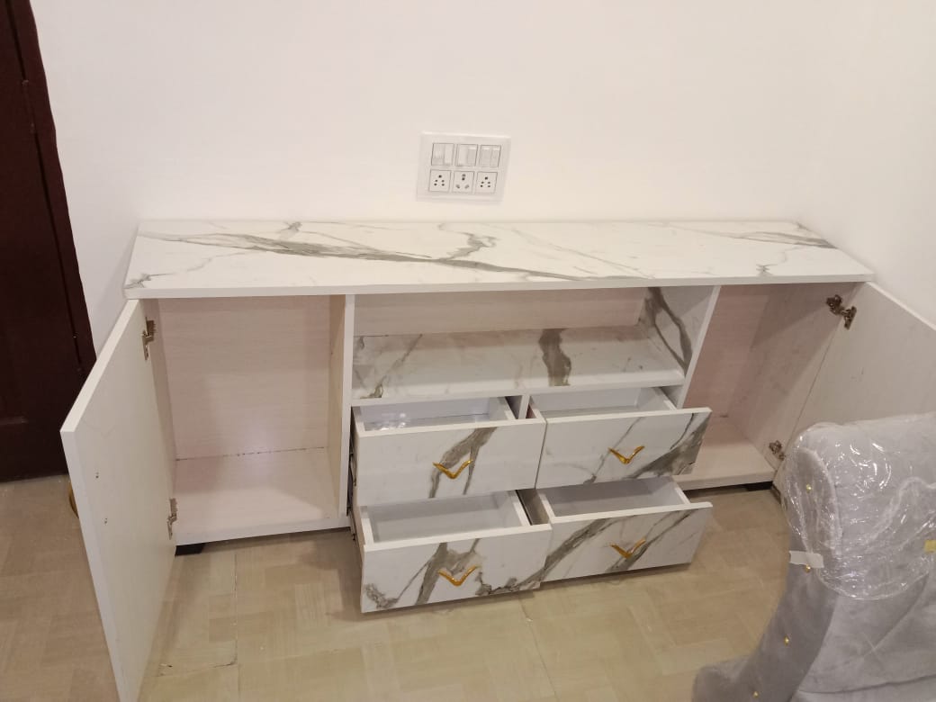 Wooden drover | DOLI FURNITURE MART | 6- Asha Nager Kanadiya Road Holkar Pratima Ke Samne Bangali Square Indore