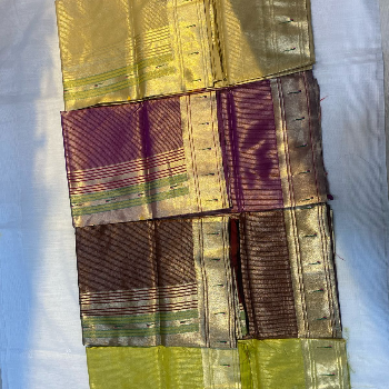 Single Muniya Semi Paithani soft silk-https://i-media.vyaparify.com/vcards/products/188371/product_1744554233_67fbc8f97463c.png Image