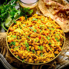 Burji Bliss at First Love Egg-https://i-media.vyaparify.com/vcards/products/18945/burji.jpeg Image