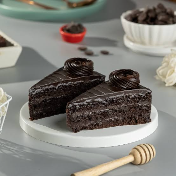 Truffle Pastry 90grm-https://i-media.vyaparify.com/vcards/products/191177/product_1744906684_680129bca00c6.png Image