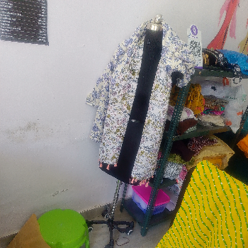 Dress up