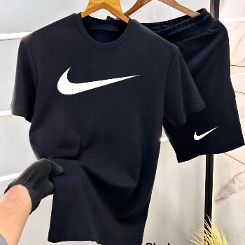 Premium Tracksuit-https://i-media.vyaparify.com/vcards/products/193810/product_1745240584_68064208cb9e1.png Image