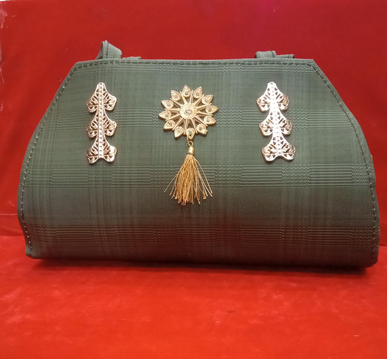 Ladies Hand Purse SOUNDARYA COSMETIC Main Road Kushwaha Nagar Near Maa Annapurna Jwellers Indore