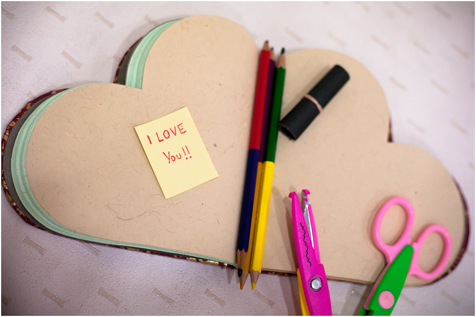 Diaries-https://i-media.vyaparify.com/vcards/products/19653/IMG_3666-copy.jpg Image