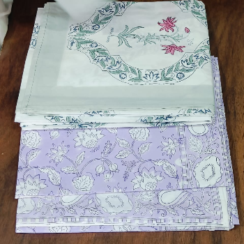 Purple hand block printed bedsheet-https://i-media.vyaparify.com/vcards/products/201428/product_1745654058_680c912a142a9.png Image