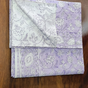 Purple hand block printed bedsheet-https://i-media.vyaparify.com/vcards/products/201429/product_1745654058_680c912a60a34.png Image