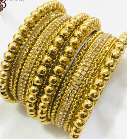 Metal Designer Bangles-https://i-media.vyaparify.com/vcards/products/20413/Screenshot-2024-01-03-214120.png Image