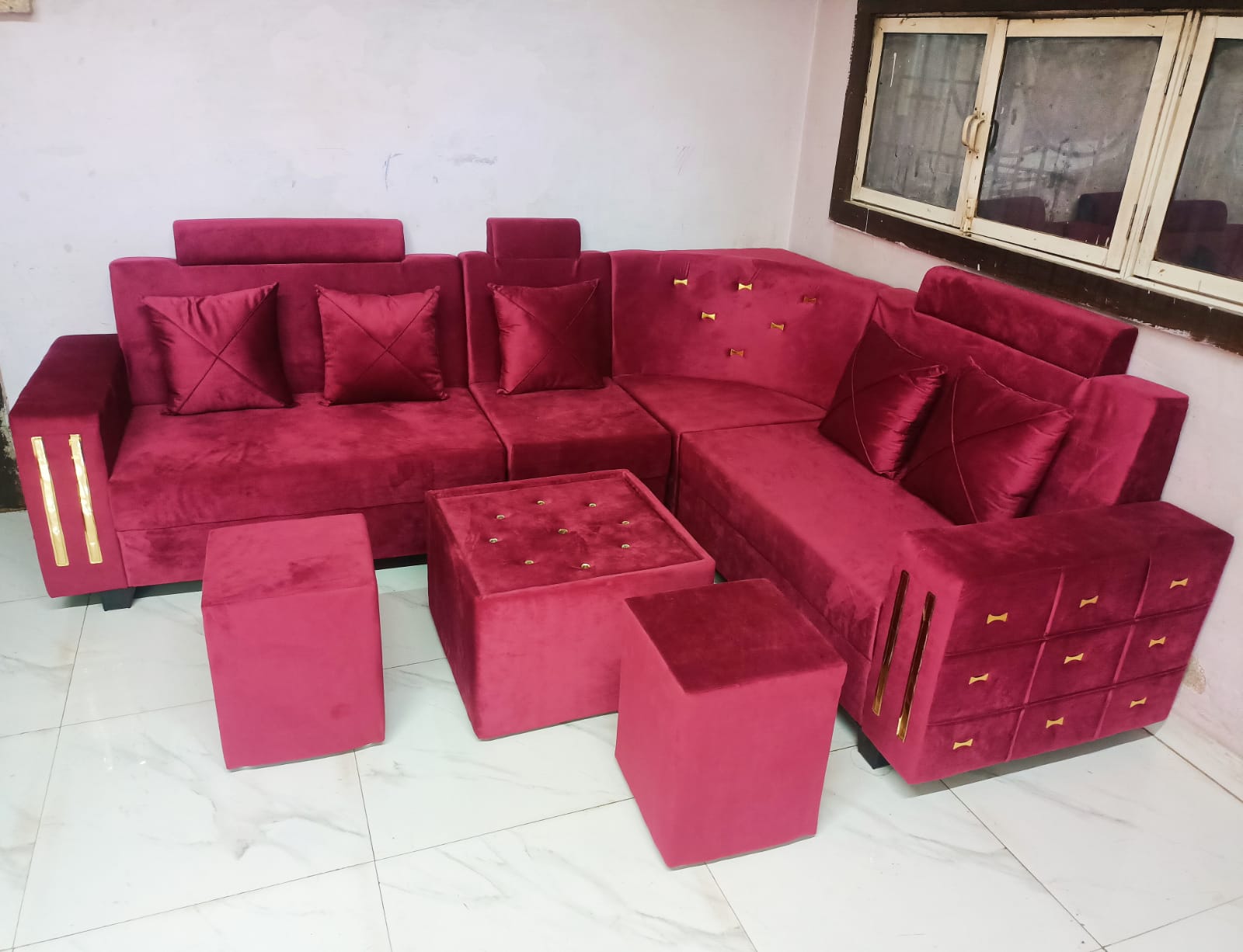 L Size Sofa set with Centre Table | JANTA FURNITURE | 426, Alok Nagar Opposite JMB Sweets , Kanadiya Road Indore