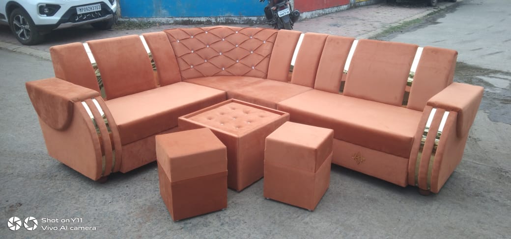 Corner Sofa set With Center Table | JANTA FURNITURE | 426, Alok Nagar Opposite JMB Sweets , Kanadiya Road Indore