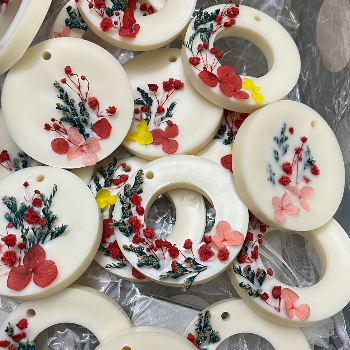 sunflower sunshine wax-https://i-media.vyaparify.com/vcards/products/208028/product_1746189370_6814bc3ac4644.png Image