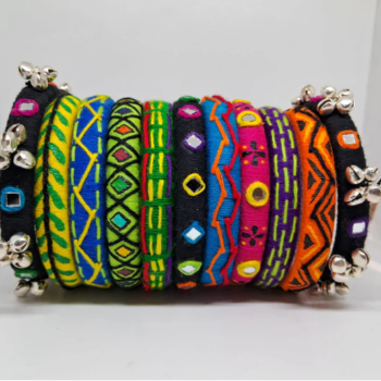 Bhavya [multicolour handcrafted bangles]-https://i-media.vyaparify.com/vcards/products/208234/product_1746201000_6814e9a8ba073.png Image