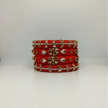 Shruti [Red colour handcrafted bangles]-https://i-media.vyaparify.com/vcards/products/210290/product_1746241671_6815888767deb.png Image