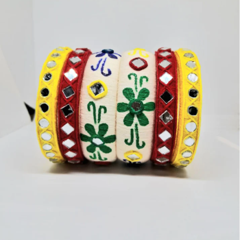 Neeva [Red and golden Handcrafted Bangles]-https://i-media.vyaparify.com/vcards/products/210297/product_1746241920_6815898090737.png Image