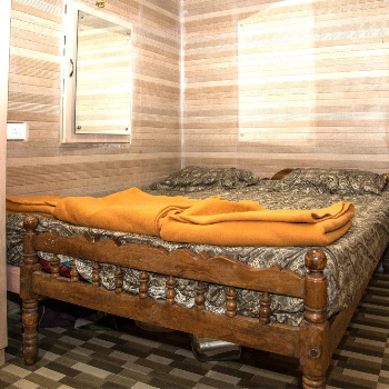 HOMESTAY-https://i-media.vyaparify.com/vcards/products/215636/product_1746597907_681af813972b9.png Image