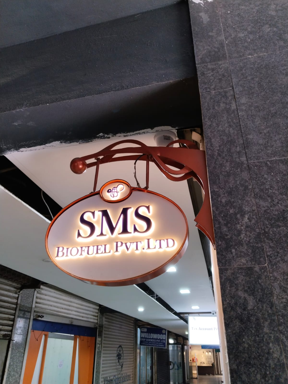 Board for shop Honey Art & Decor 11-B CHANDRA NAGAR, MR 9 INDORE.