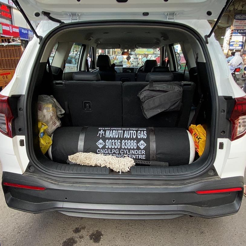 Kia Carens LOVATO CNG kit installation-https://i-media.vyaparify.com/vcards/products/224062/product_1747029636_68218e8425e1c.png Image