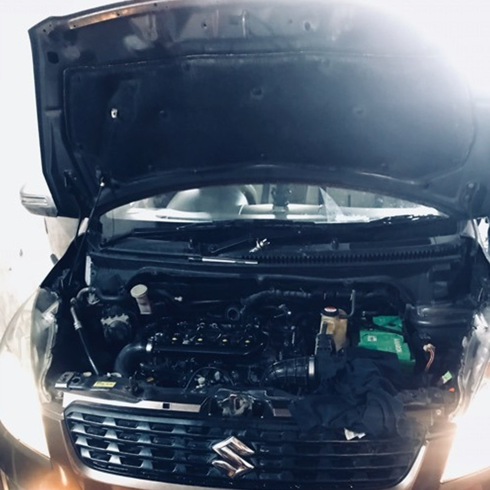 Lovato CNG kit installation in Xl6-https://i-media.vyaparify.com/vcards/products/224102/product_1747030502_682191e624496.png Image