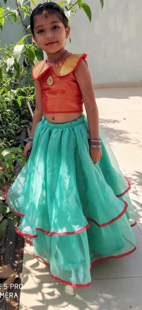 Lehenga Blouses for Kids-https://i-media.vyaparify.com/vcards/products/22649/Lehenga-Blouses-for-Kids.jpg Image