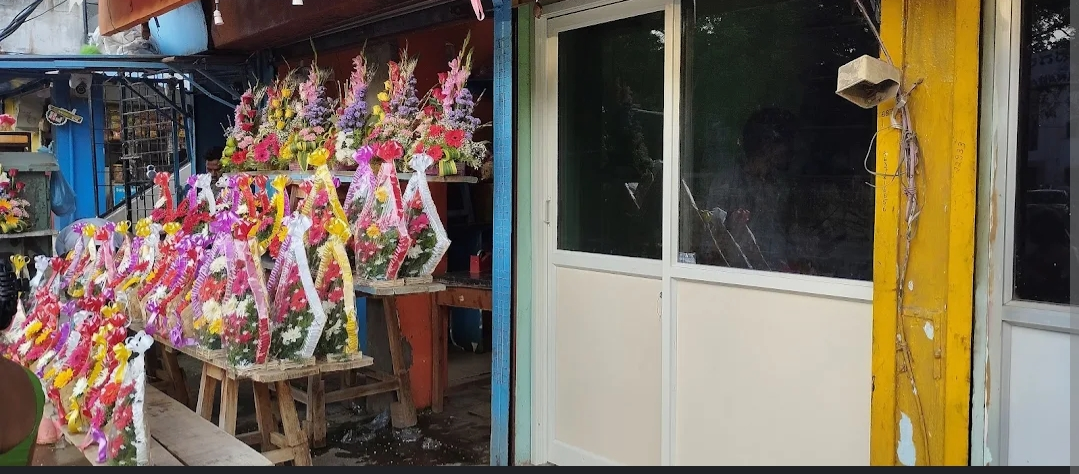 Partition Brown Colour, Sliding windows Cpvc windows-https://i-media.vyaparify.com/vcards/products/22815/Screenshot_2024_0119_231414.png Image