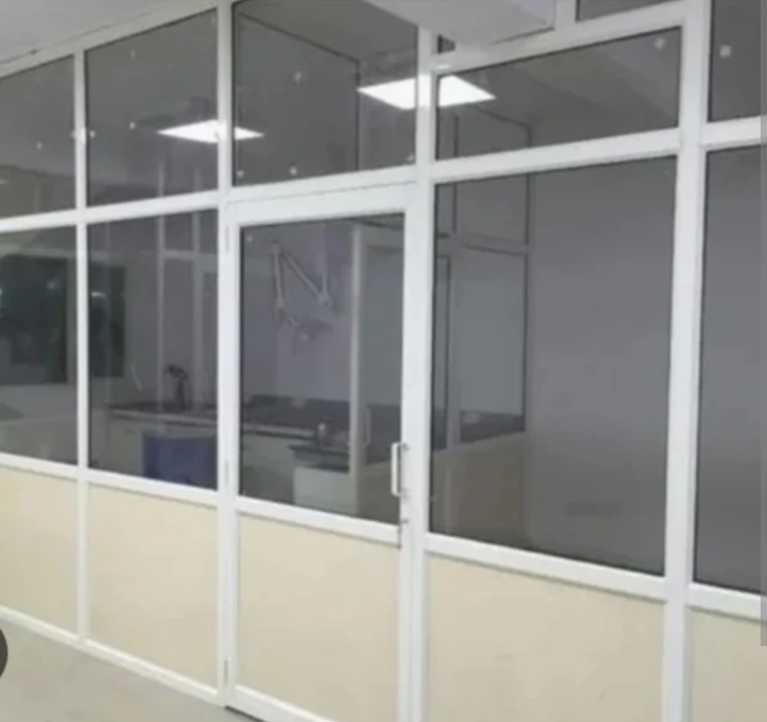 Aluminium Every Colour Partition-https://i-media.vyaparify.com/vcards/products/22818/Screenshot_2024_0119_231549.png Image