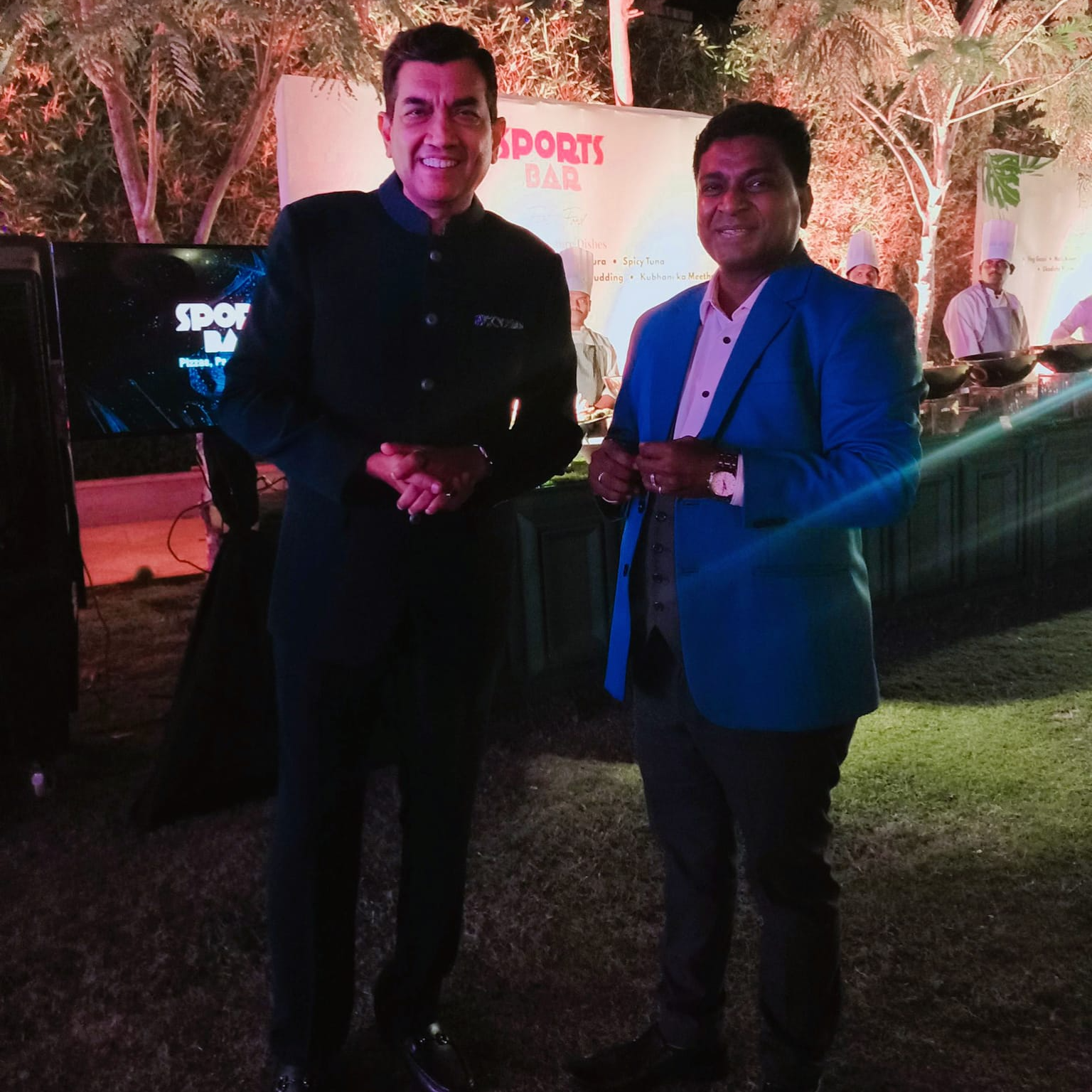 Celebrity Parties-https://i-media.vyaparify.com/vcards/products/244232/product_1747719440_682c15103bf5d.png Image