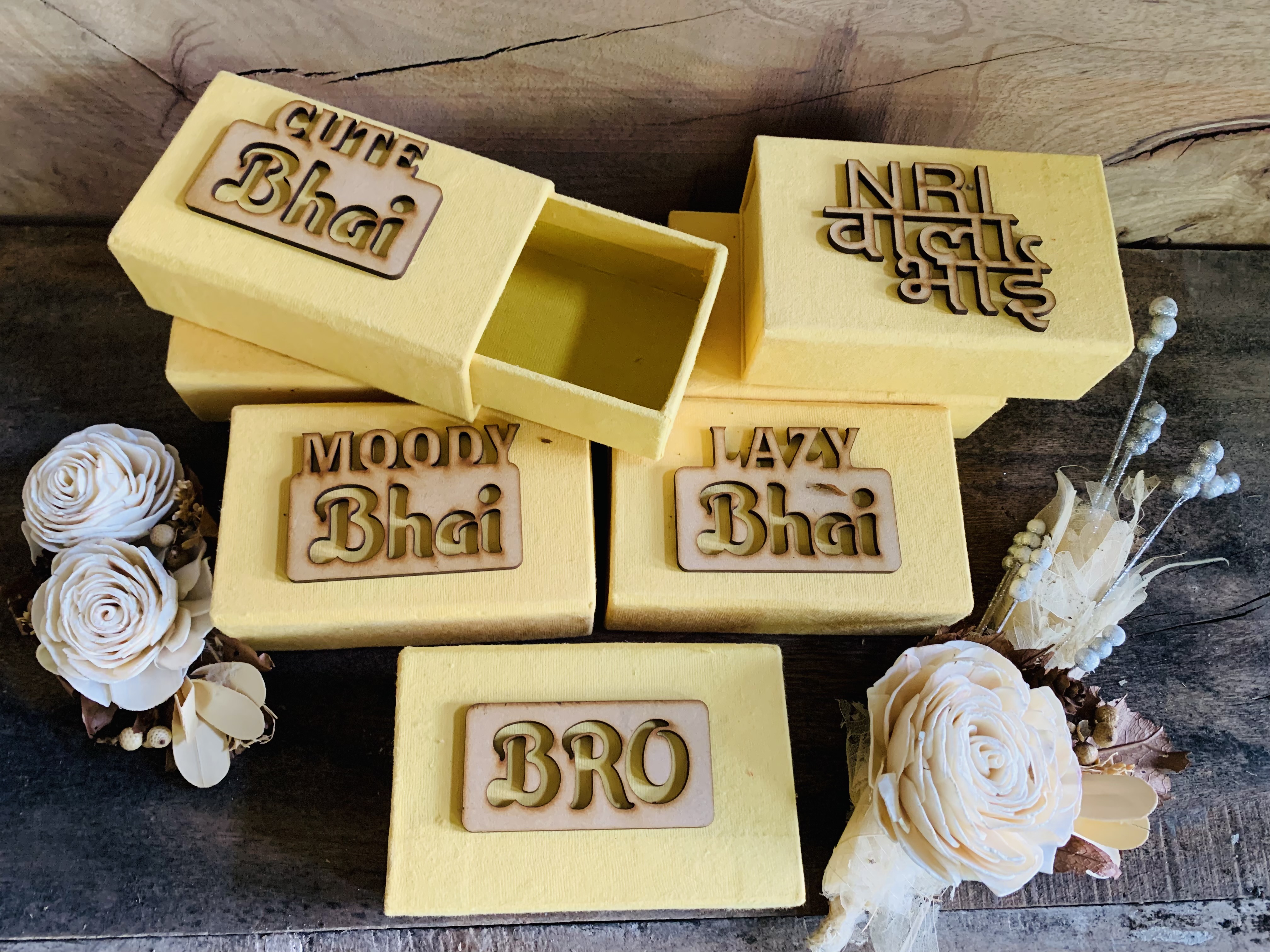 Rakhi collection-https://i-media.vyaparify.com/vcards/products/24789/IMG_5069.jpg Image