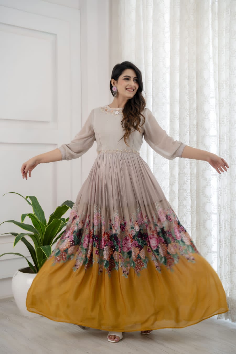 Full Gown pure Chinon Digital print-https://i-media.vyaparify.com/vcards/products/24950/Full-Gown-pure-Chinon-Digital-print.jpg Image