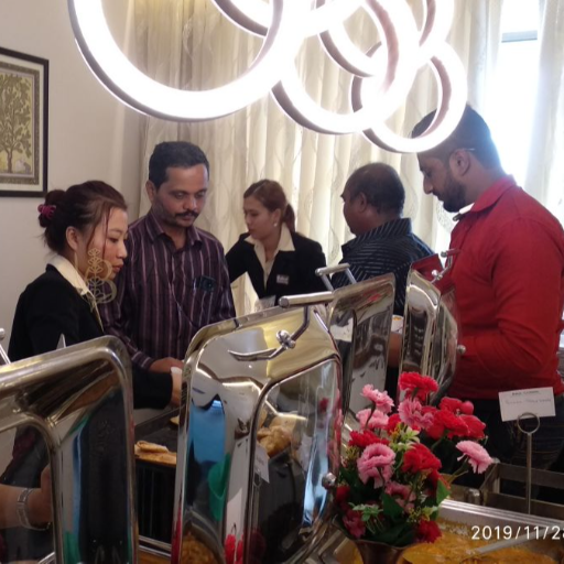 HOUSE PARTY-https://i-media.vyaparify.com/vcards/products/251673/product_1747966149_682fd8c5af57b.png Image