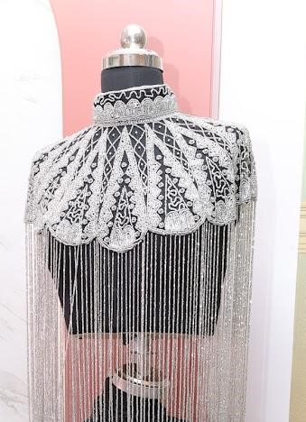 Layer Jewellery Top-https://i-media.vyaparify.com/vcards/products/25471/Fancy_top.jpeg Image