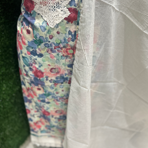 Soft cotton-https://i-media.vyaparify.com/vcards/products/261635/product_1748420756_6836c89416eba.png Image