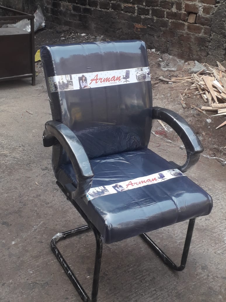 Stend Chair-https://i-media.vyaparify.com/vcards/products/26513/IMG-20230315-WA0004.jpg Image