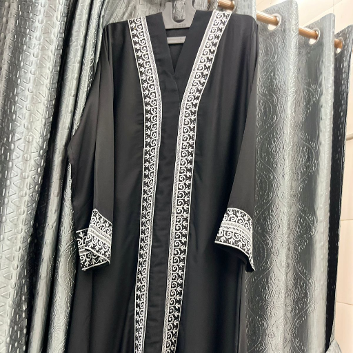 Black Burkha-https://i-media.vyaparify.com/vcards/products/274707/product_1749022920_683ff8c83b3f4.png Image