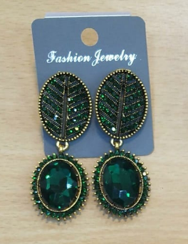 Green Stone Oval Earrings-https://i-media.vyaparify.com/vcards/products/27916/Stone-Oval-Stud-Earrings.png Image