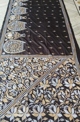 Kantha Stich Saree-https://i-media.vyaparify.com/vcards/products/28082/353330019_662901848985753_5741211551254330006_n.jpg Image