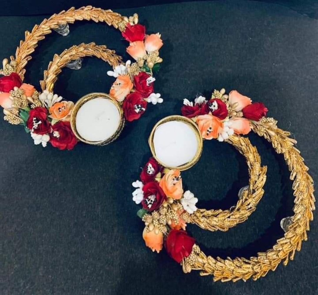 Desinger T-light candels stand-https://i-media.vyaparify.com/vcards/products/2882/IMG_20230621_124823.jpg Image