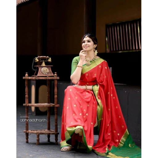Generic Women's Silk Blend Self Design Banarasi Saree With Unstitched Blouse (5.5Mtr, Red Green)-https://i-media.vyaparify.com/vcards/products/292142/product_1749969152_684e6900b0f35.png Image
