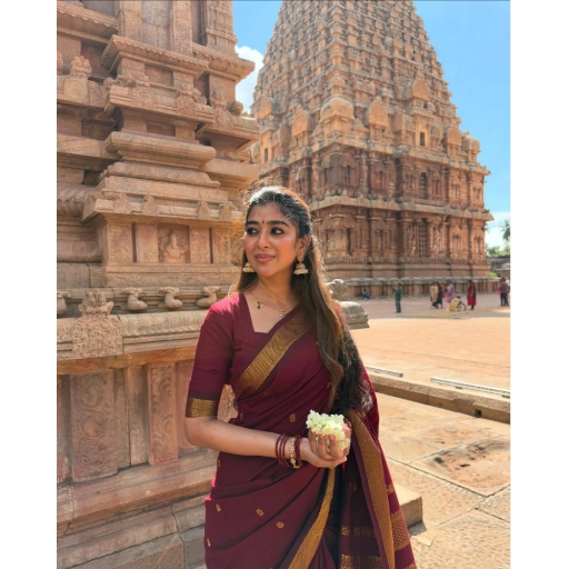 Generic Women's Jacquard Self Design Bollywood Saree With Unstitched Blouse (5.5Mtr, Maroon)-https://i-media.vyaparify.com/vcards/products/292180/product_1749970347_684e6daba2aba.png Image