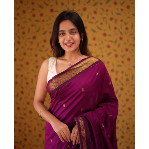 Women's Saree-https://i-media.vyaparify.com/vcards/products/295459/product_1750323616_6853d1a009874.png Image