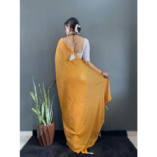 Women's Saree-https://i-media.vyaparify.com/vcards/products/296394/product_1750489923_68565b438de41.png Image