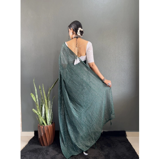 Women's Saree-https://i-media.vyaparify.com/vcards/products/296398/product_1750490084_68565be4a9556.png Image