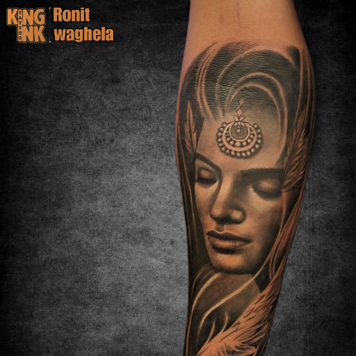 Black & Grey Lady with Wings – Elegant Tattoo Design in Koregaon Park-https://i-media.vyaparify.com/vcards/products/299072/product_1752559264_6875eea05c752.png Image