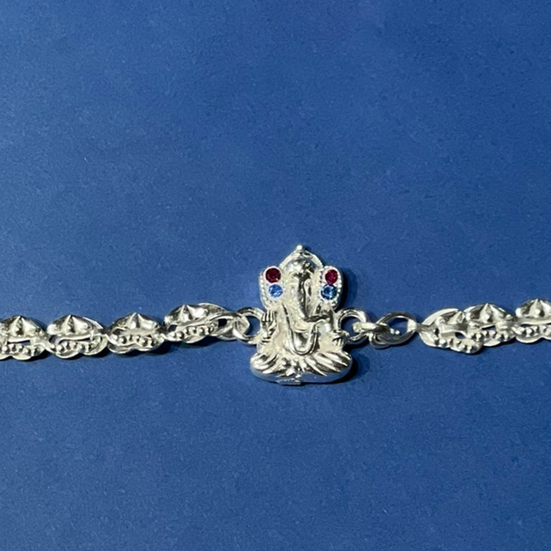 lord ganesh silverrakhi-https://i-media.vyaparify.com/vcards/products/300330/product_1753458747_6883a83b8794a.jpeg Image